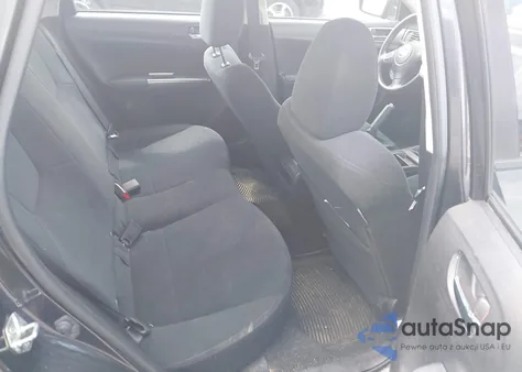 2011 Subaru Impreza 2.5I Premium из США, поврежденный, VIN JF1GH6B66BG822054